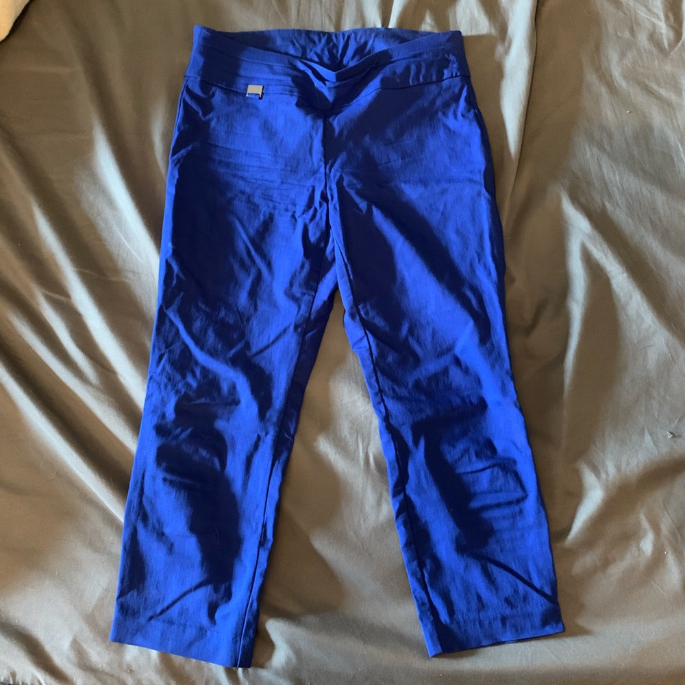 Alfani pull on capri pants size 6